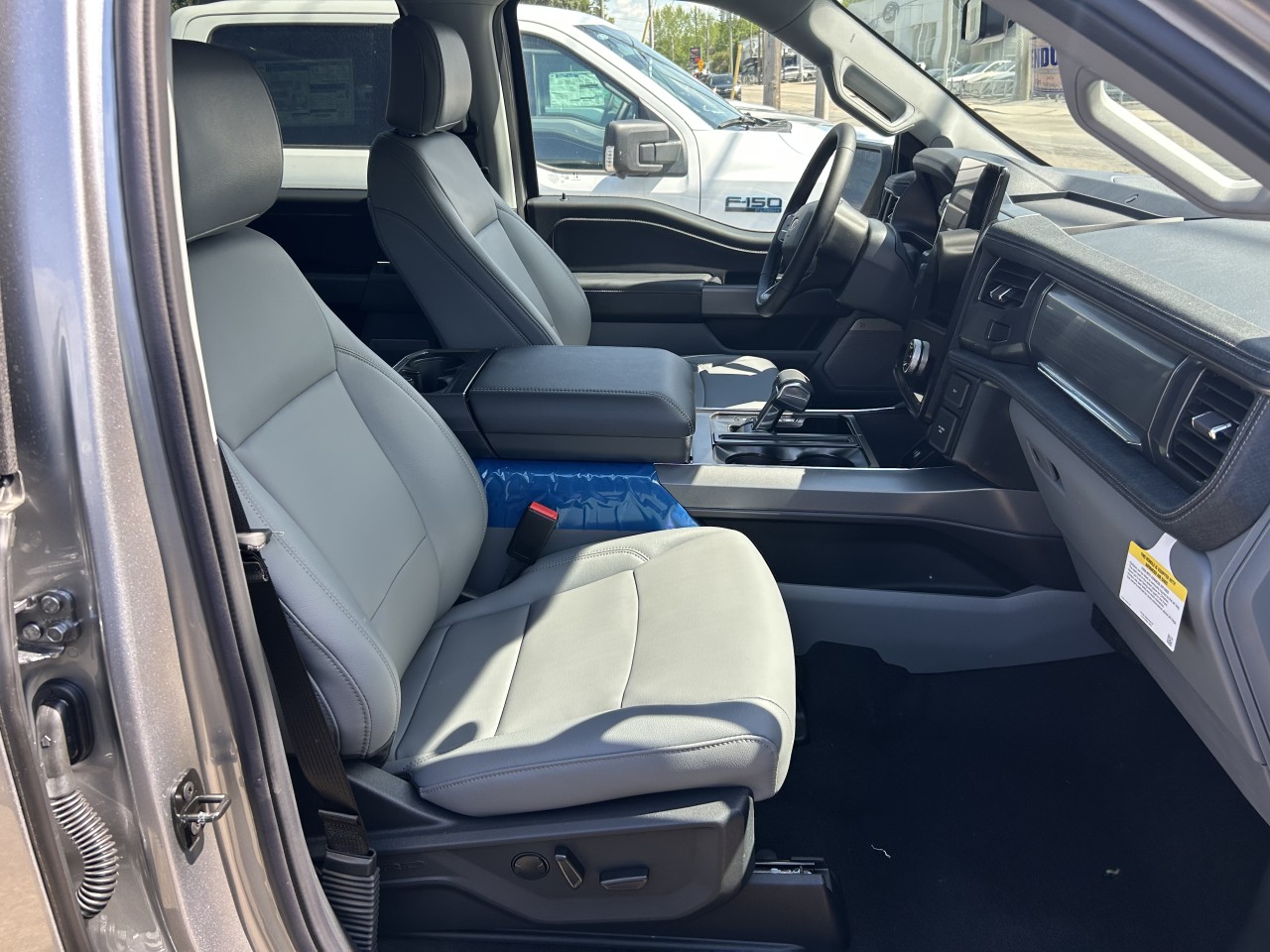 2025 Ford F-150 Lightning FLASH Main Image
