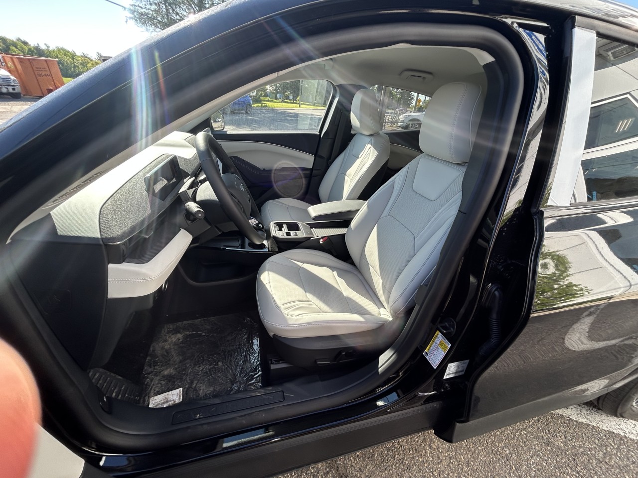 2025 Ford Mustang Mach-E Premium AWD Main Image