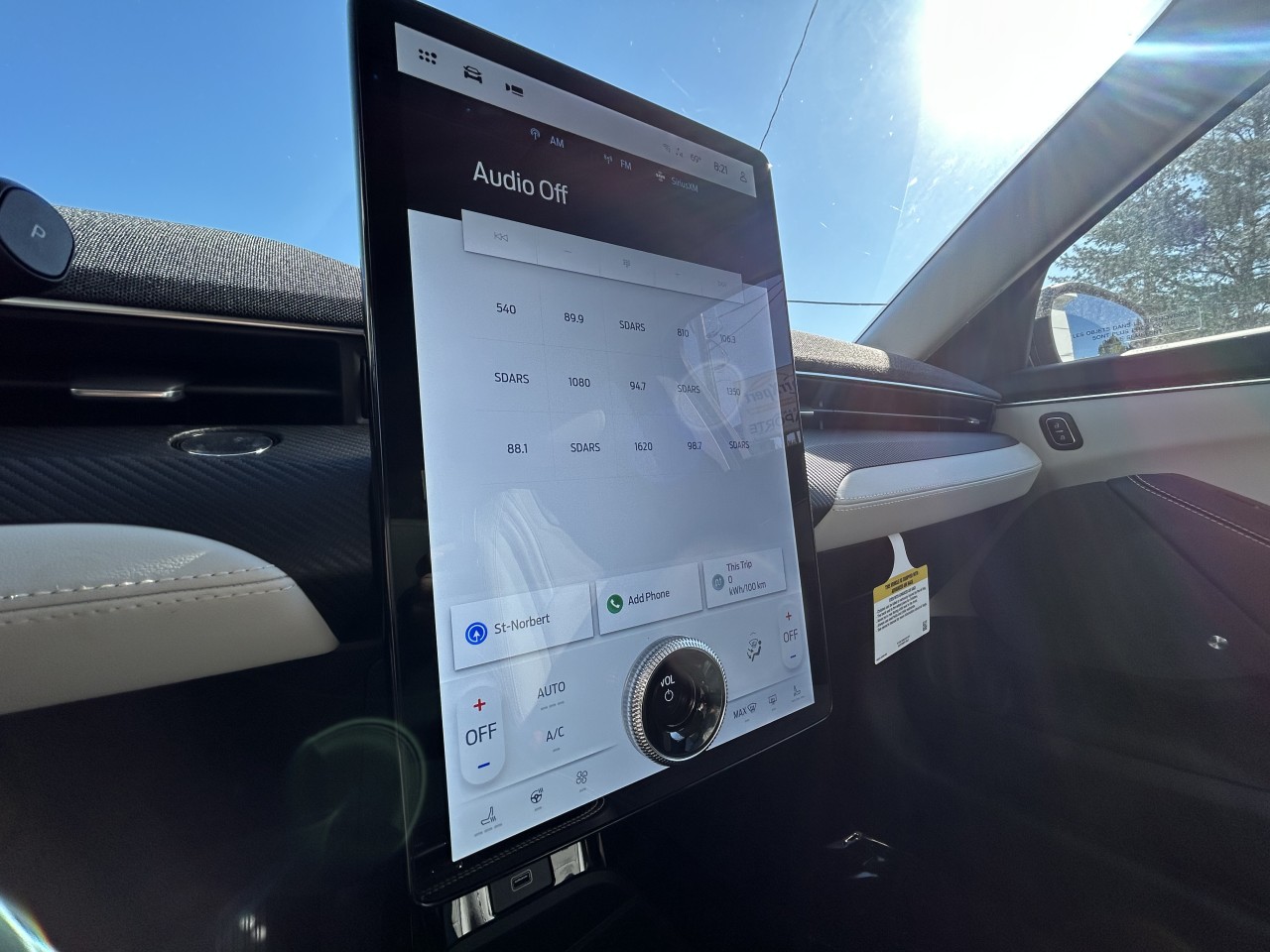 2025 Ford Mustang Mach-E Premium AWD Main Image