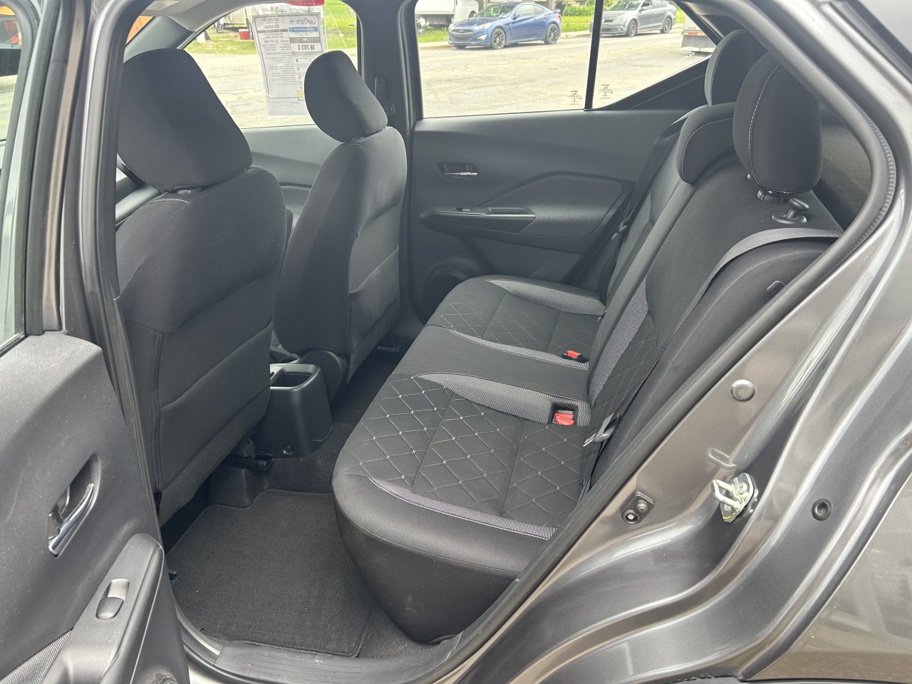 2019 Nissan Kicks SV Main Image
