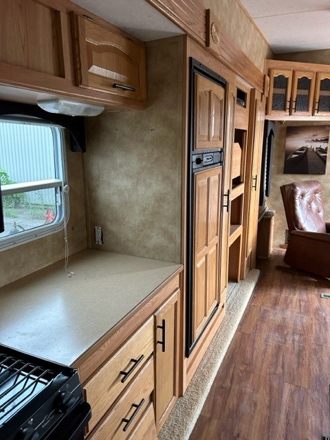2005 Keystone Challenger TPK32 KEYSTONE CHALLENGER 32TKP Main Image