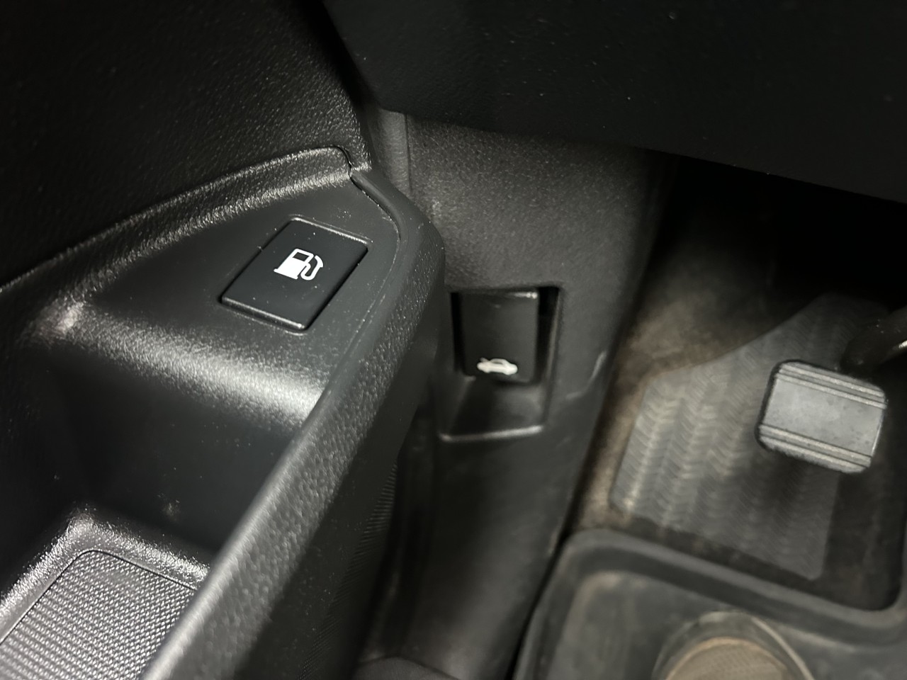 2019 Honda Ridgeline Sport Main Image