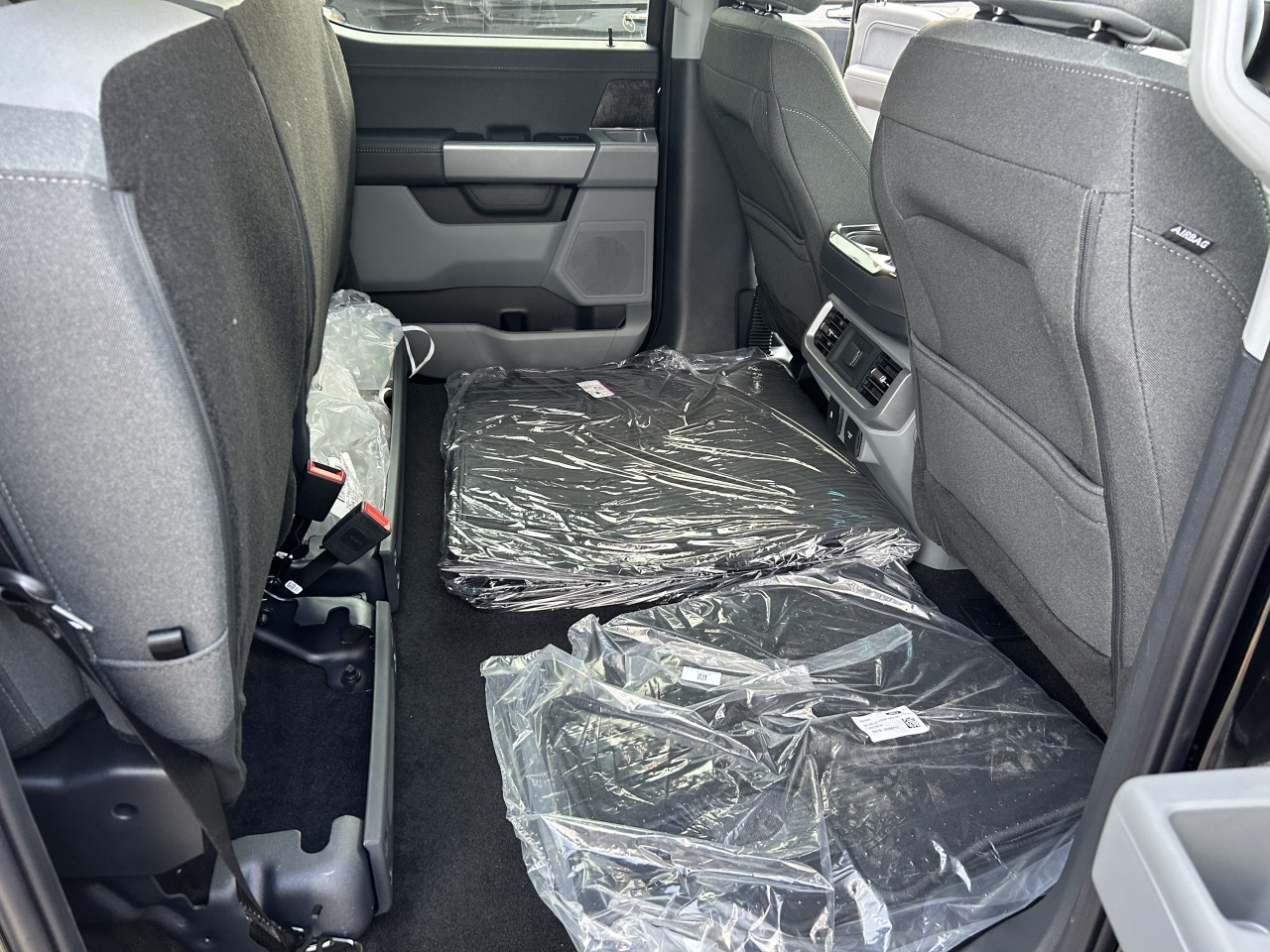 2025 Ford F-150 Lightning XLT Main Image