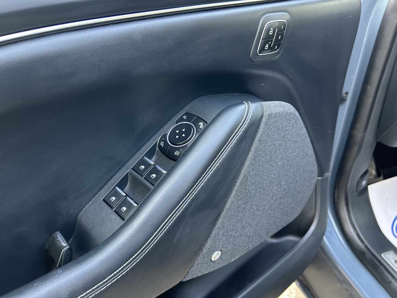 2023 Ford Mustang Mach-E Premium X-Range Main Image