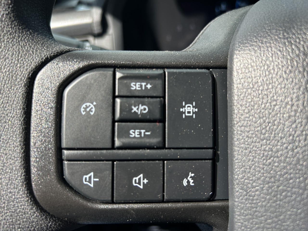 2025 Ford F-150 STX Main Image