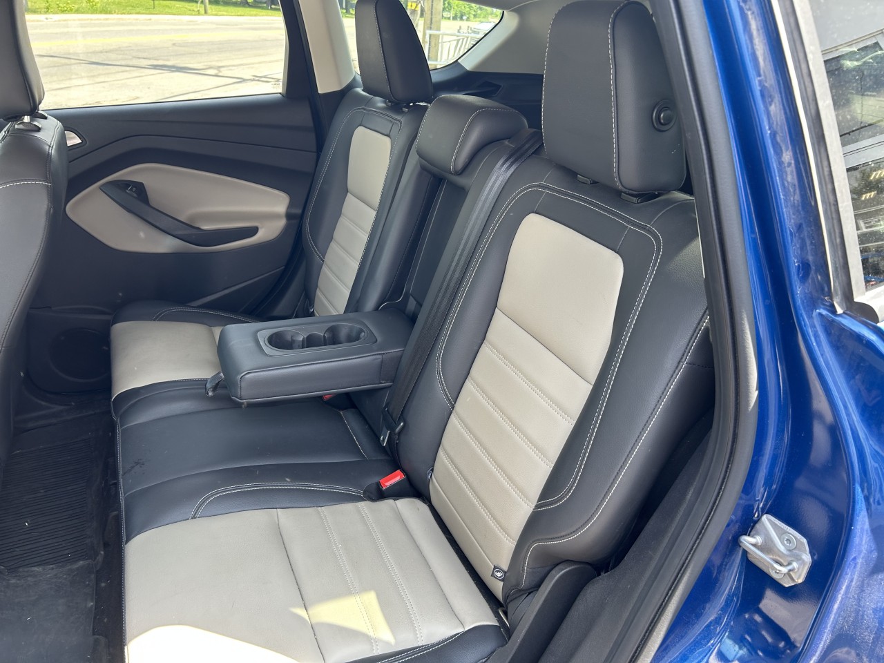 2019 Ford Escape SEL AWD Main Image