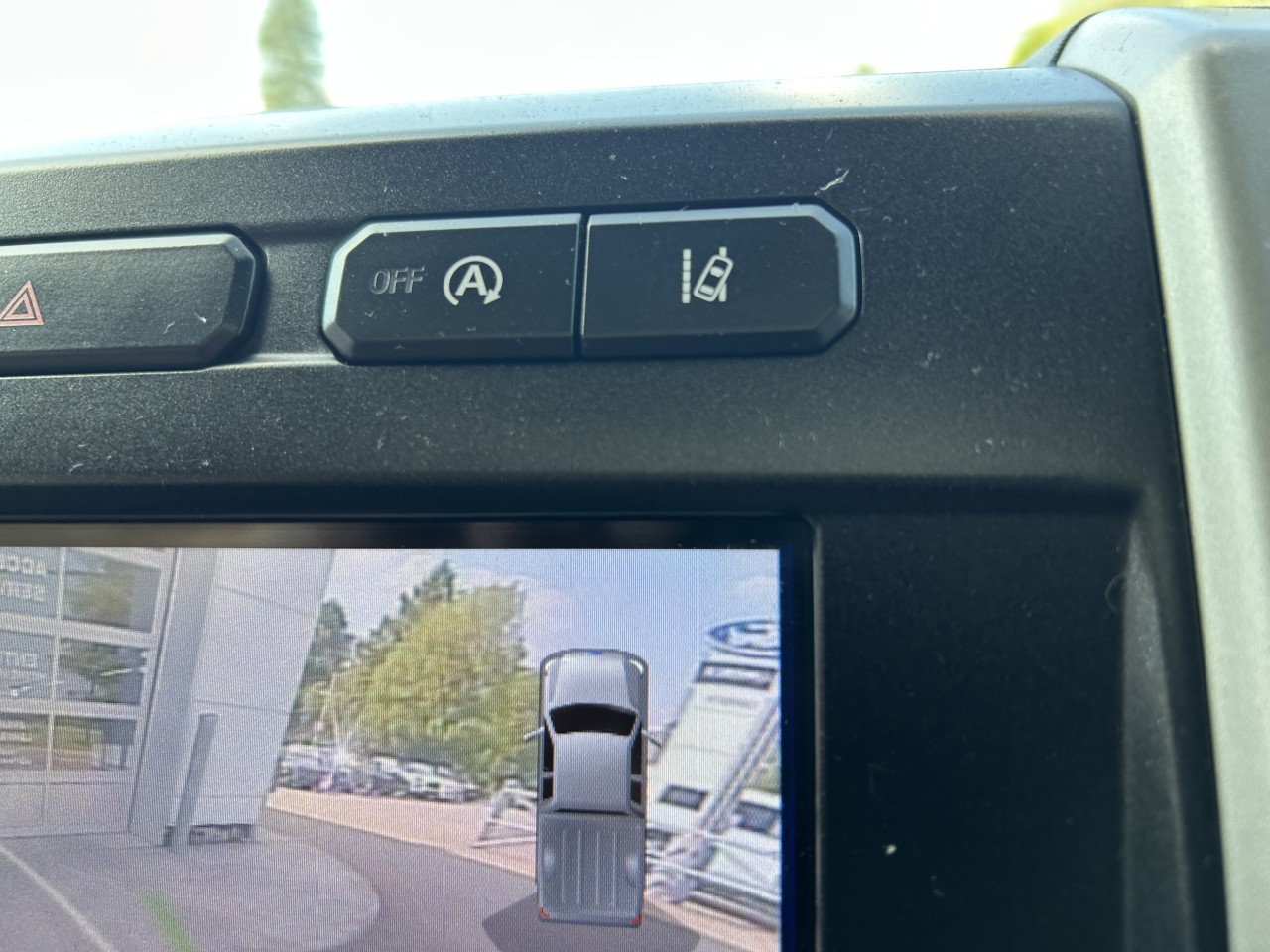 2020 Ford F-150 LARIAT Main Image