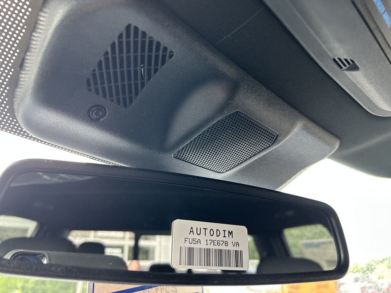 2025 Ford F-150 XLT Main Image