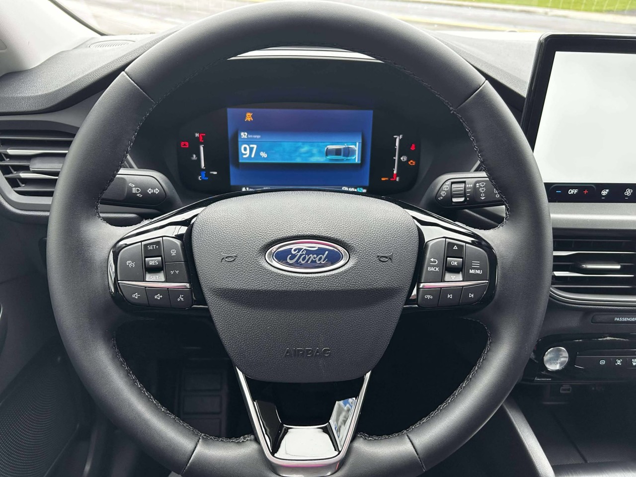2025 Ford Escape PHEV Main Image