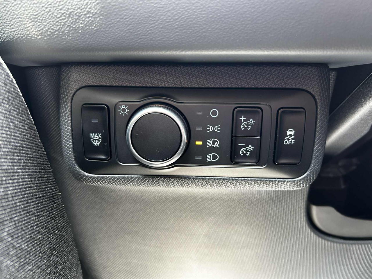 2024 Ford Mustang Mach-E PREMIUM X AWD Main Image