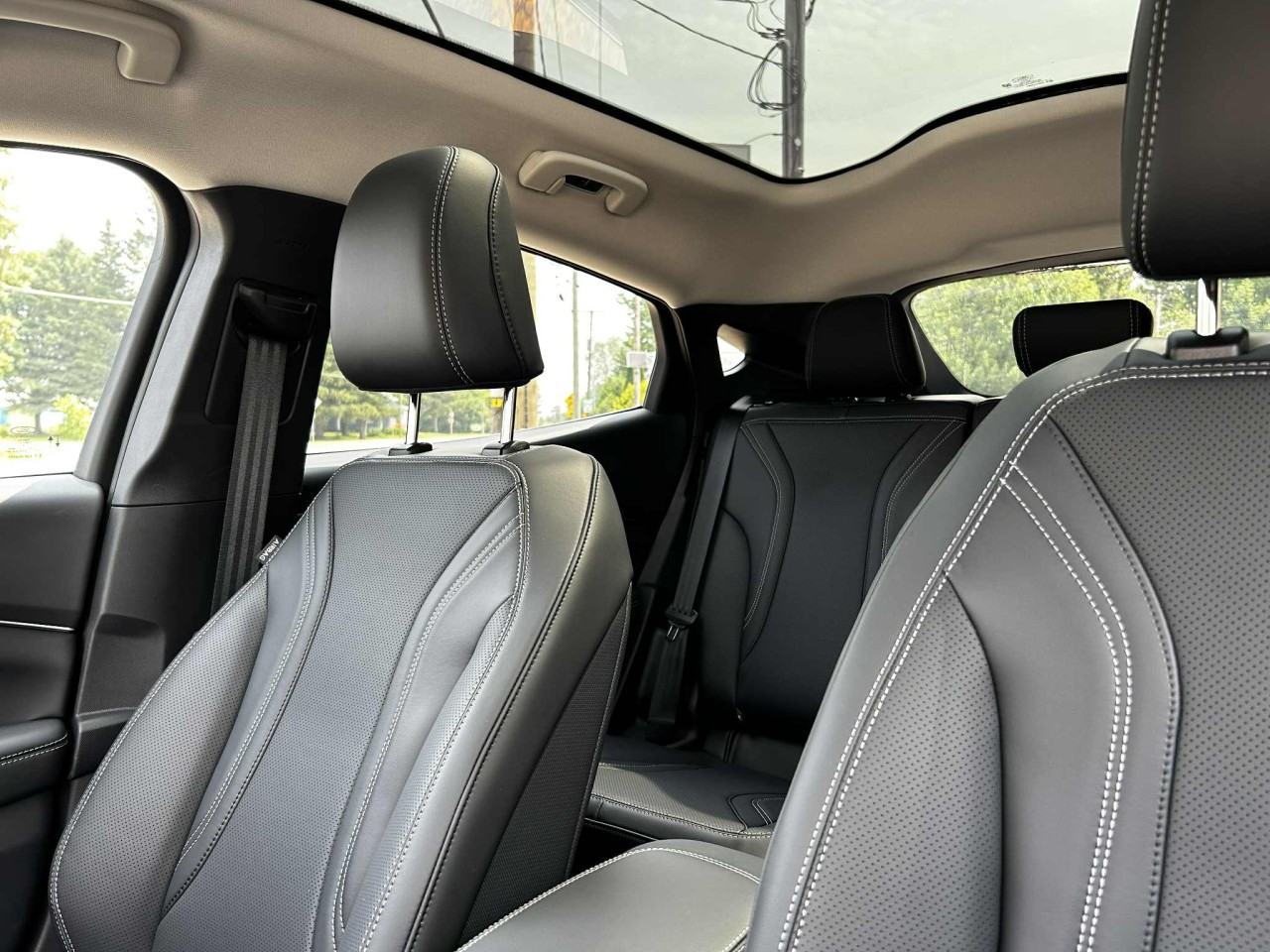 2024 Ford Mustang Mach-E PREMIUM X AWD Main Image
