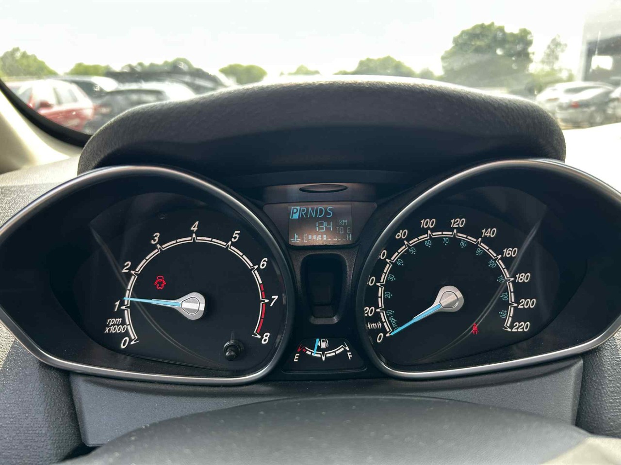 2015 Ford Fiesta SE Main Image