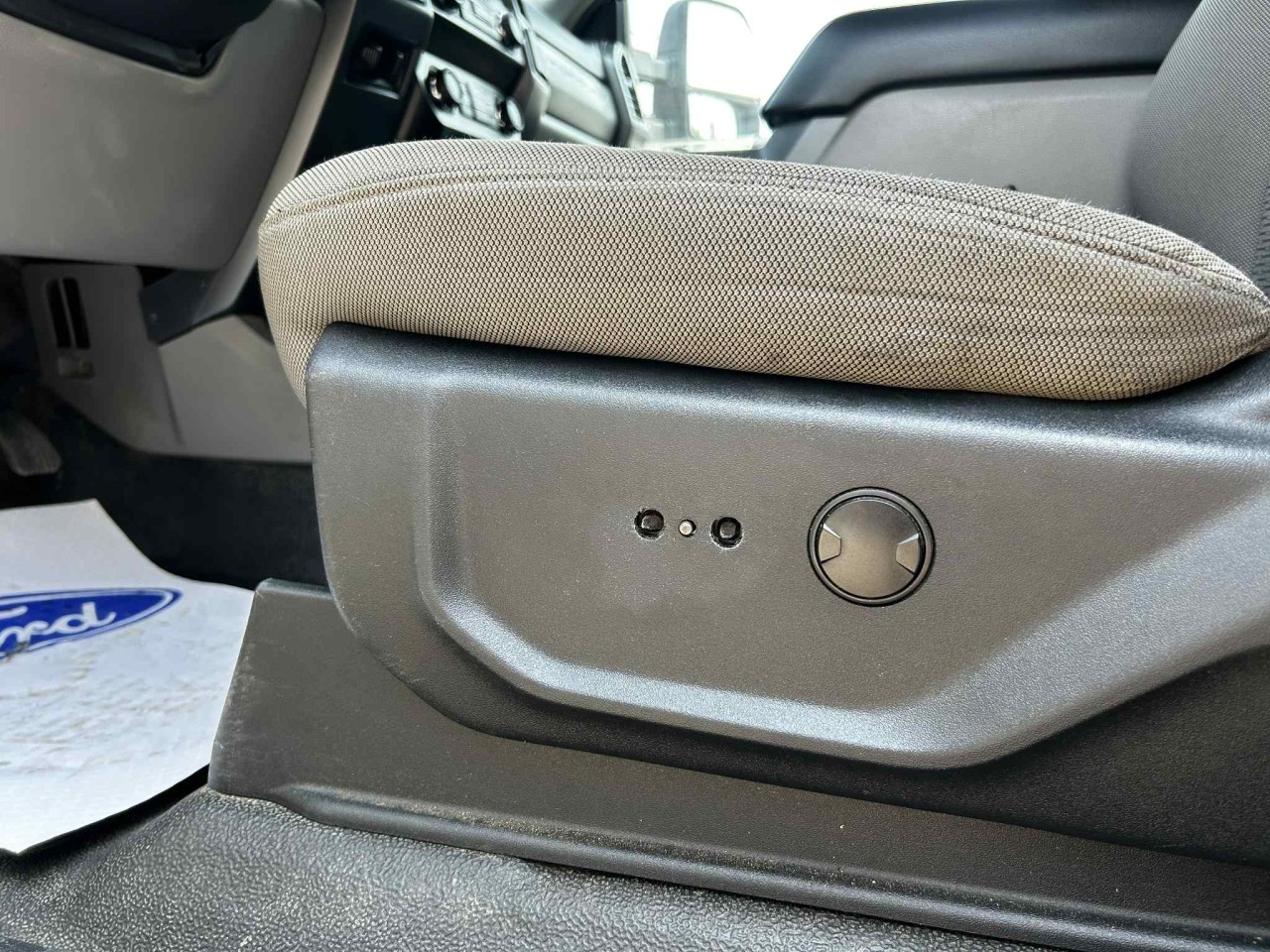 2020 Ford F-350 Super Duty XLT Main Image
