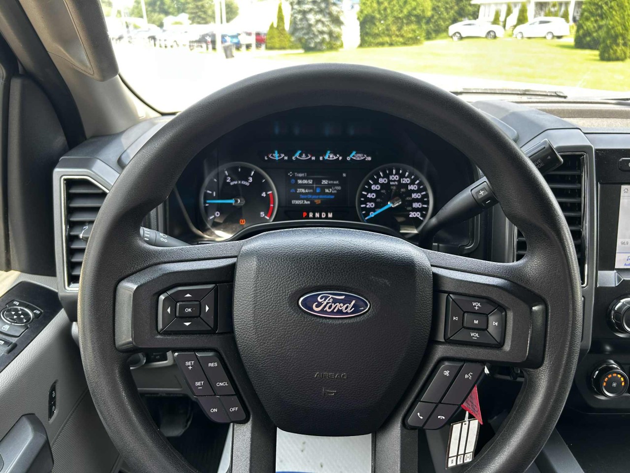 2020 Ford F-350 Super Duty XLT Main Image