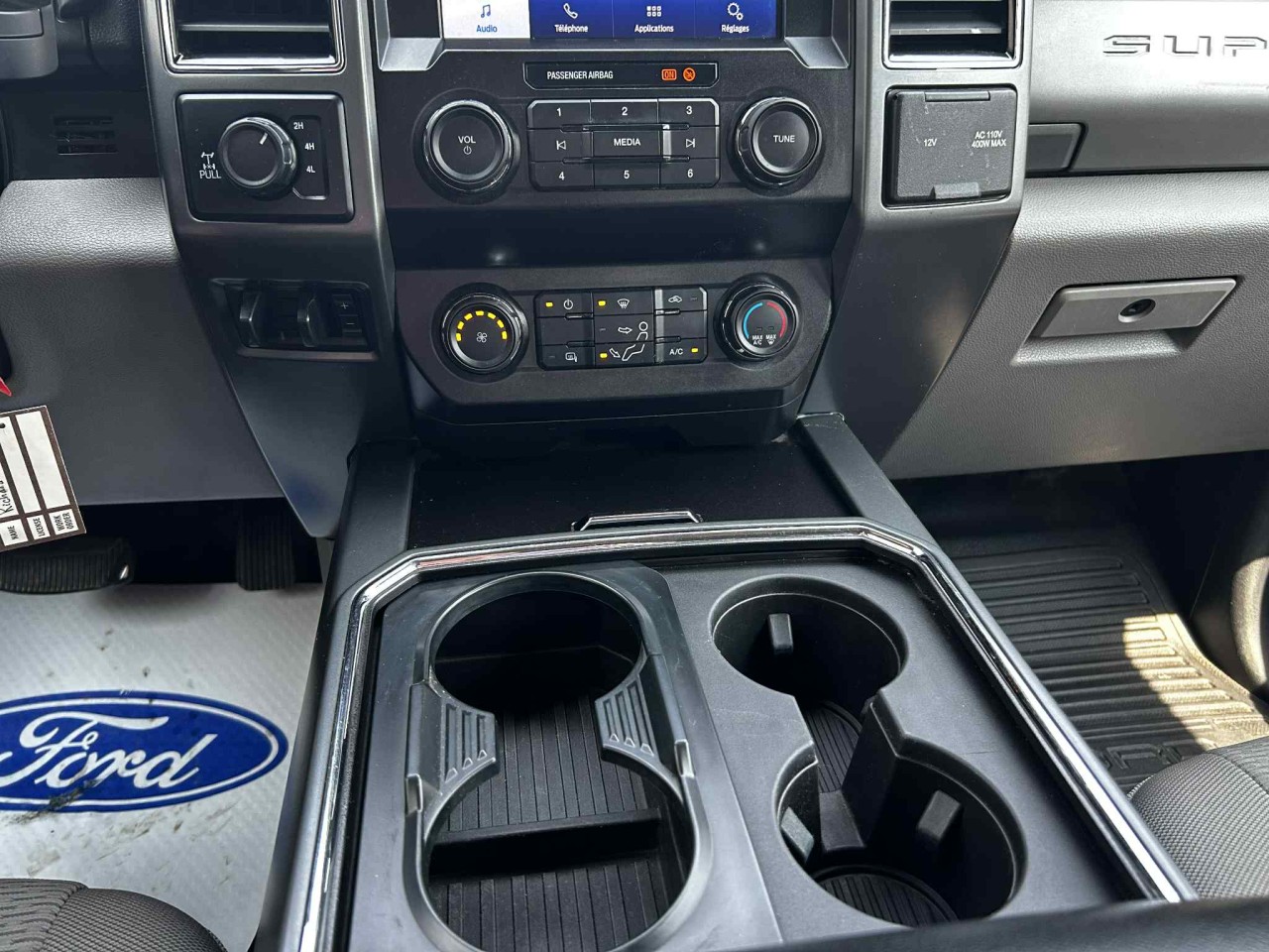 2020 Ford F-350 Super Duty XLT Main Image