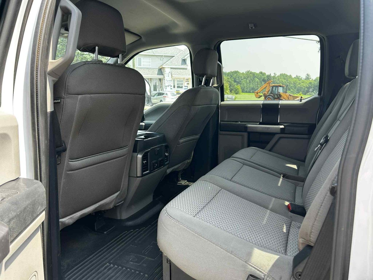 2020 Ford F-350 Super Duty XLT Main Image