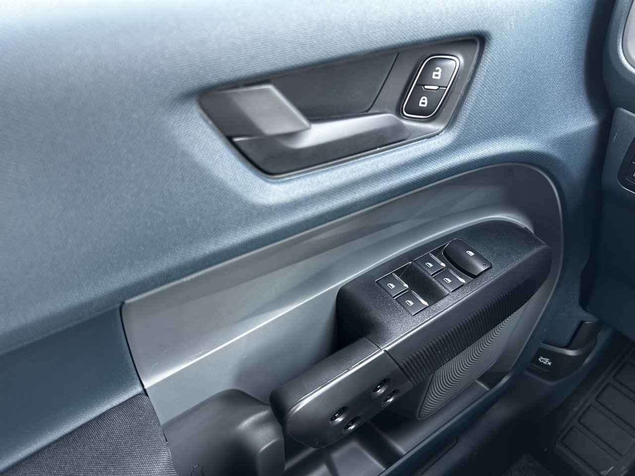 2025 Ford Maverick XL Main Image