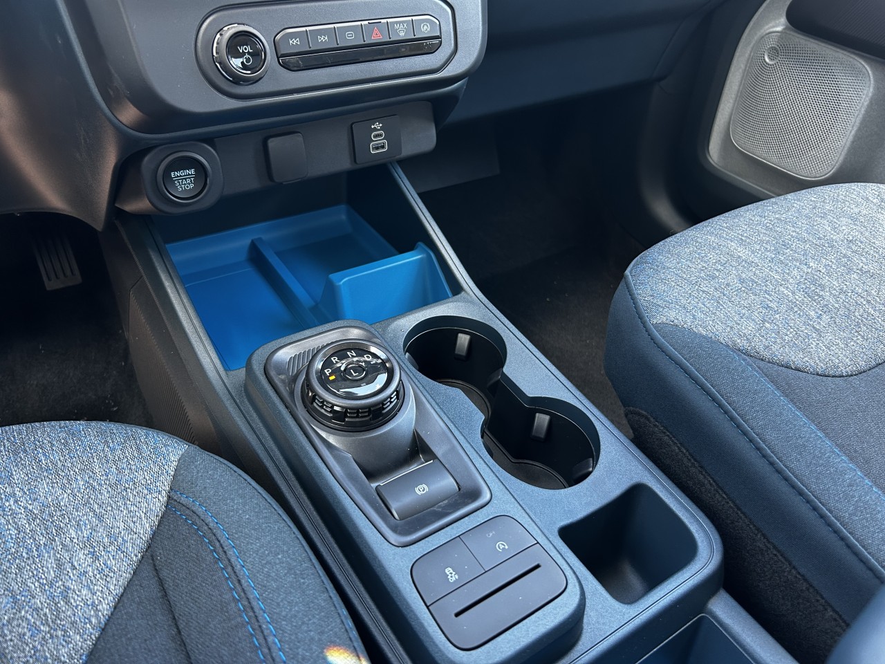 2025 Ford Maverick XLT Main Image