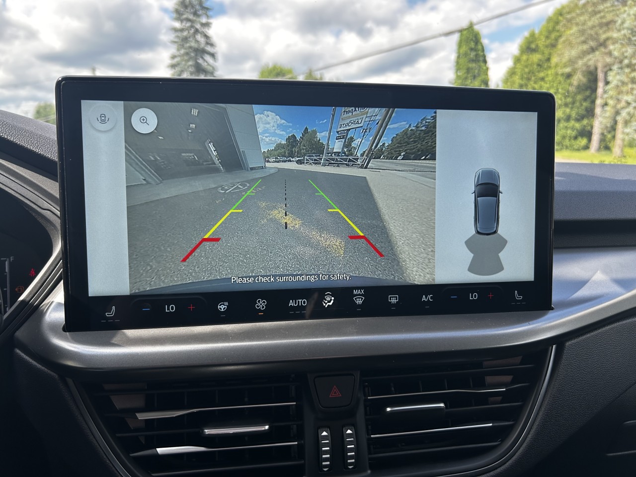 2025 Ford Escape PHEV Main Image