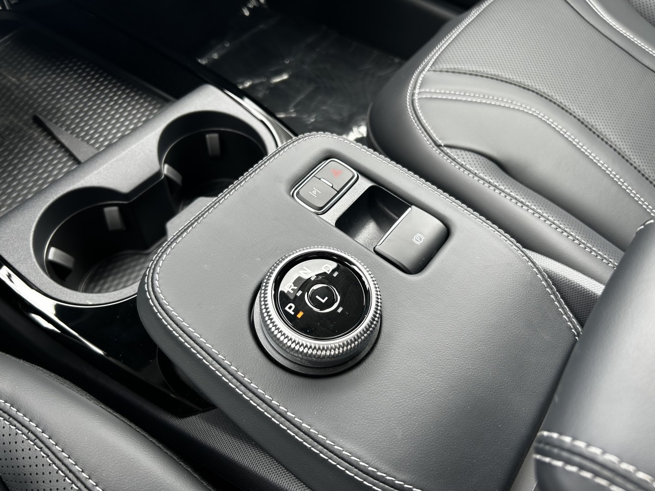 2024 Ford Mustang Mach-E Premium AWD Main Image