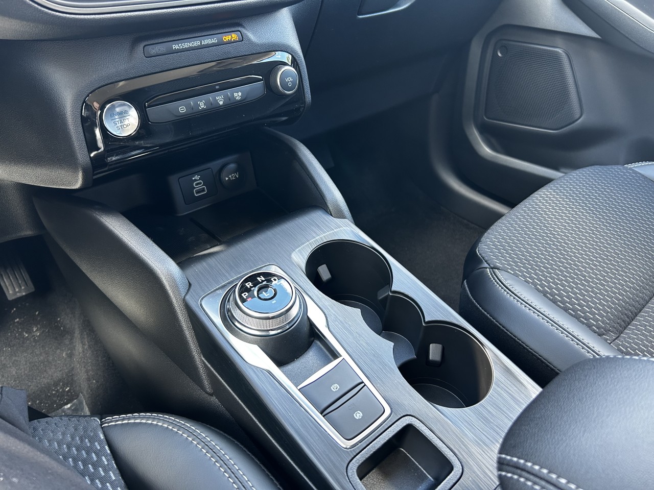 2025 Ford Escape PHEV FWD Main Image