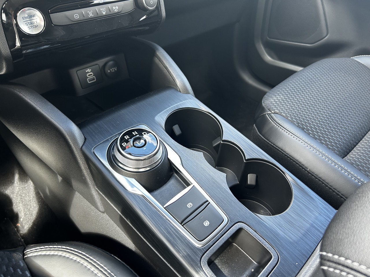 2025 Ford Escape PHEV FWD Main Image