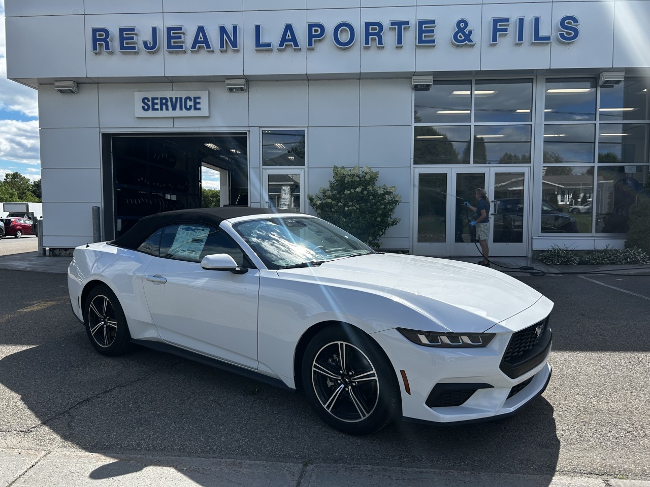 Ford 2025 Mustang EcoBoost