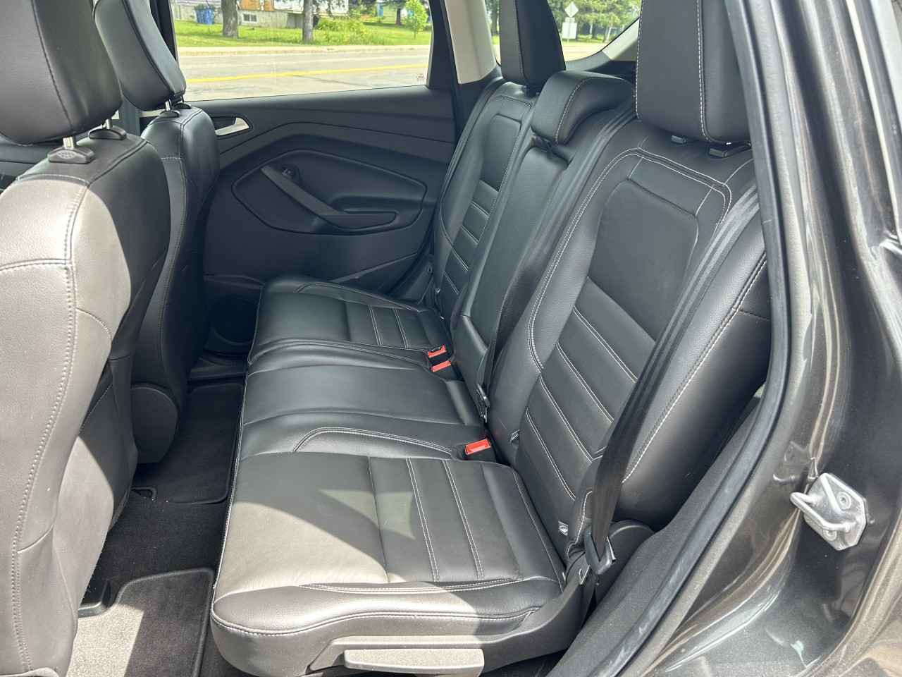 2018 Ford Escape Titanium Main Image