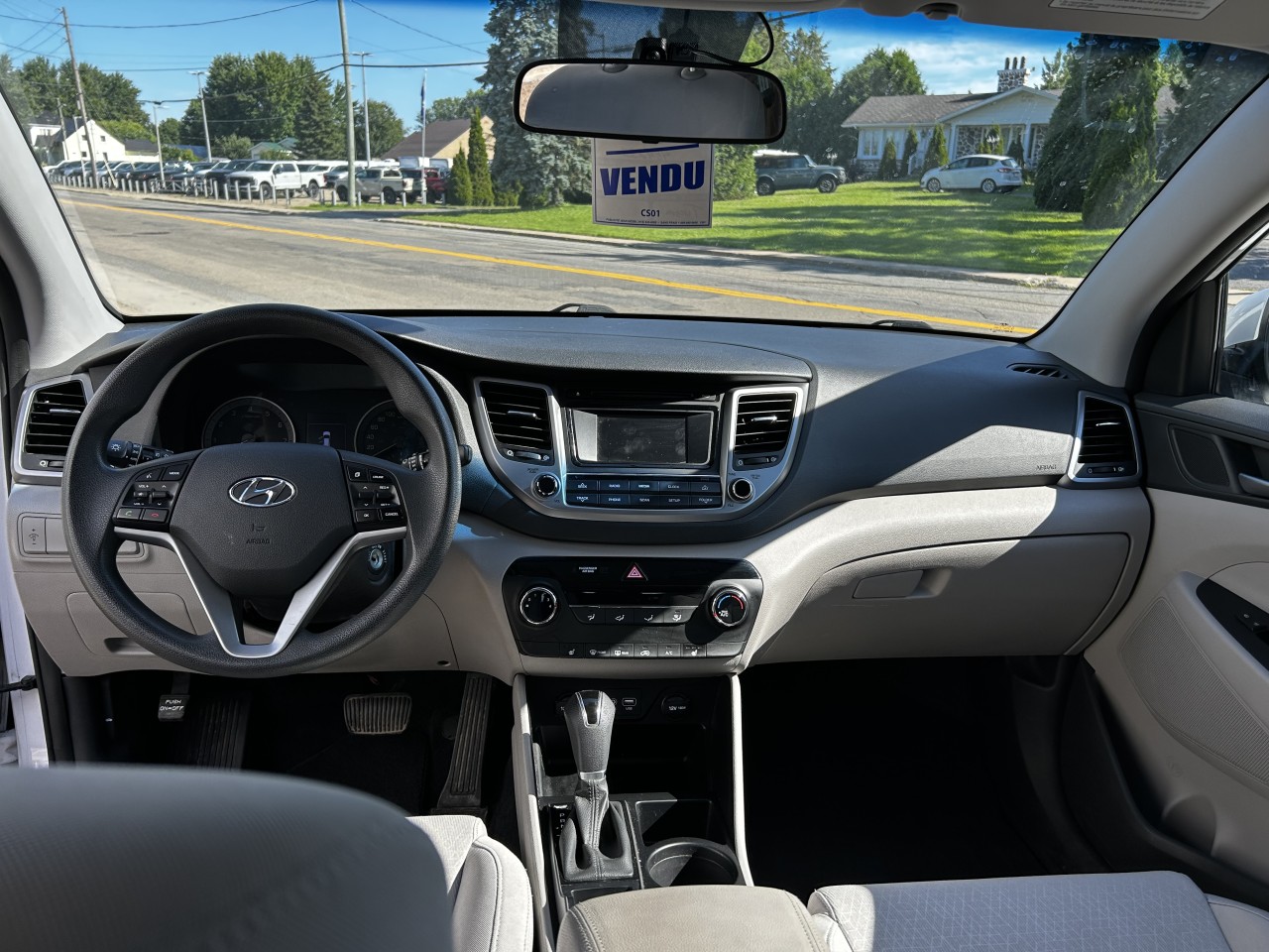 2017 Hyundai Tucson AWD 4dr 2.0L Main Image