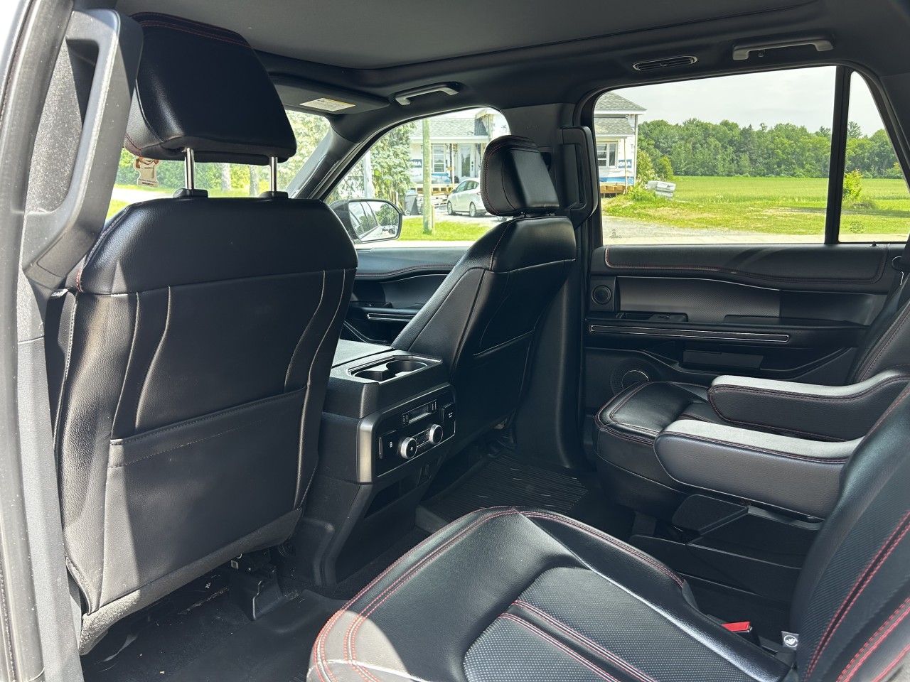 2021 Ford Expedition Limited Main Image