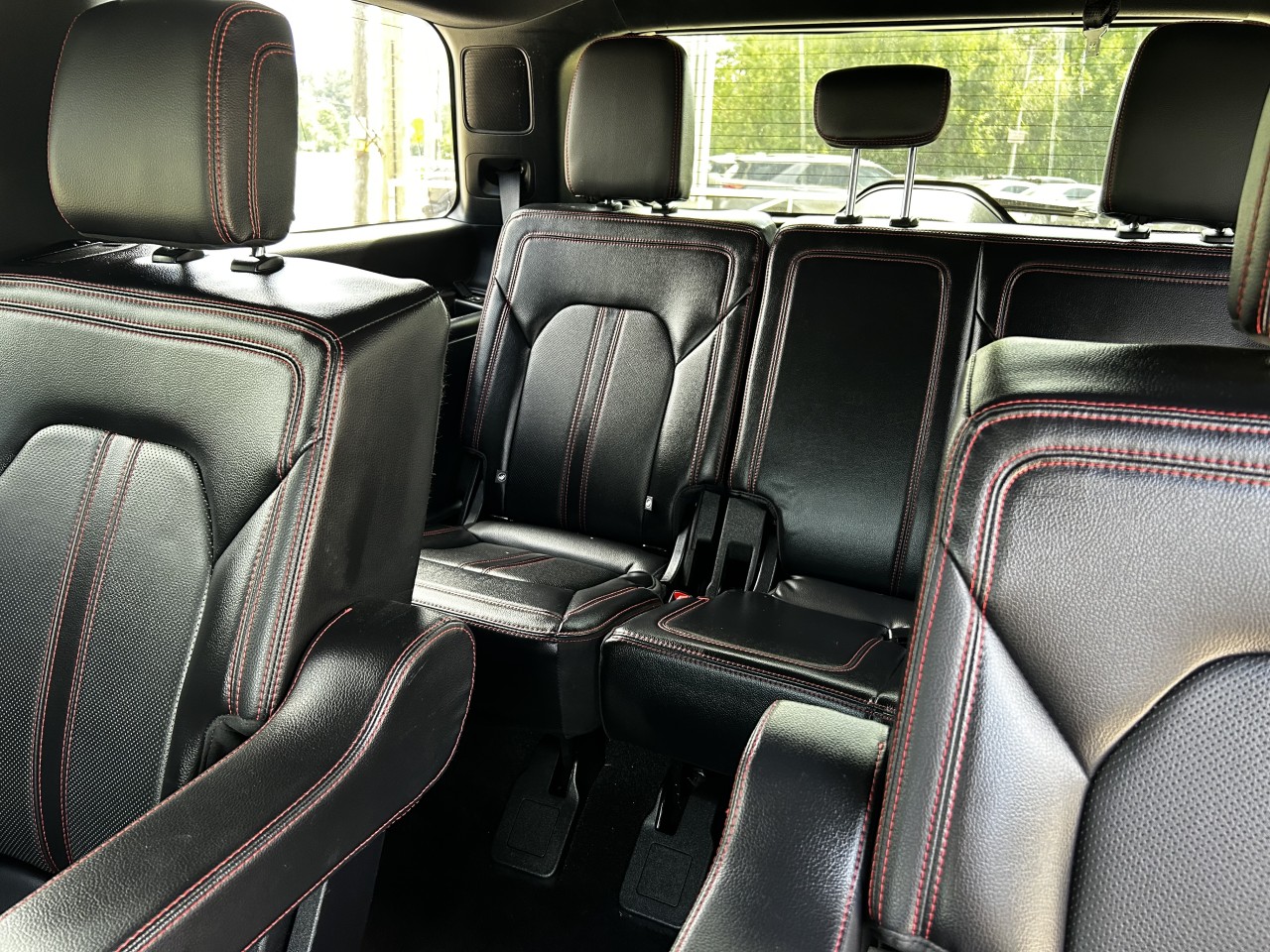 2021 Ford Expedition Limited Main Image