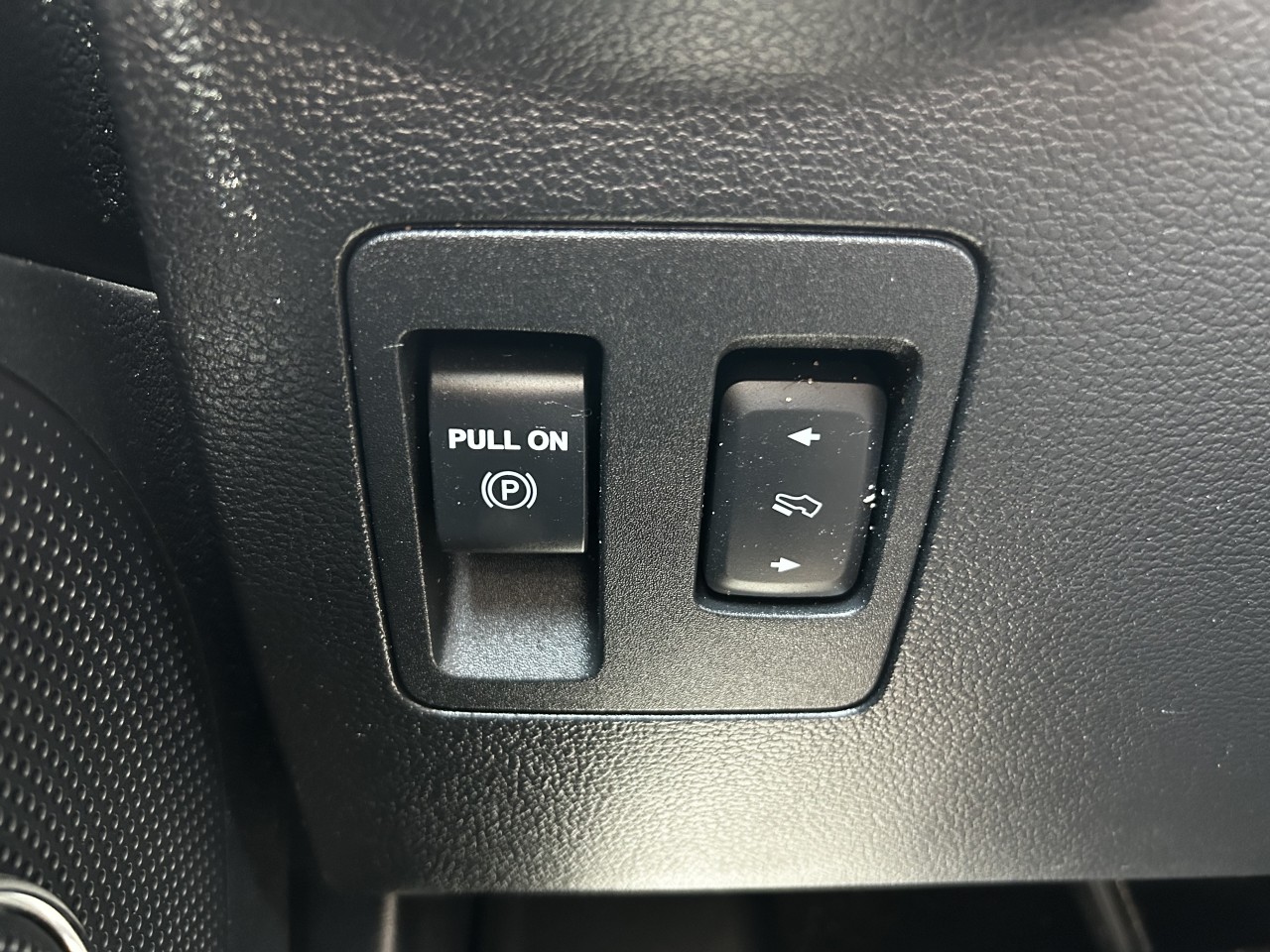 2021 Ford Expedition Limited Main Image