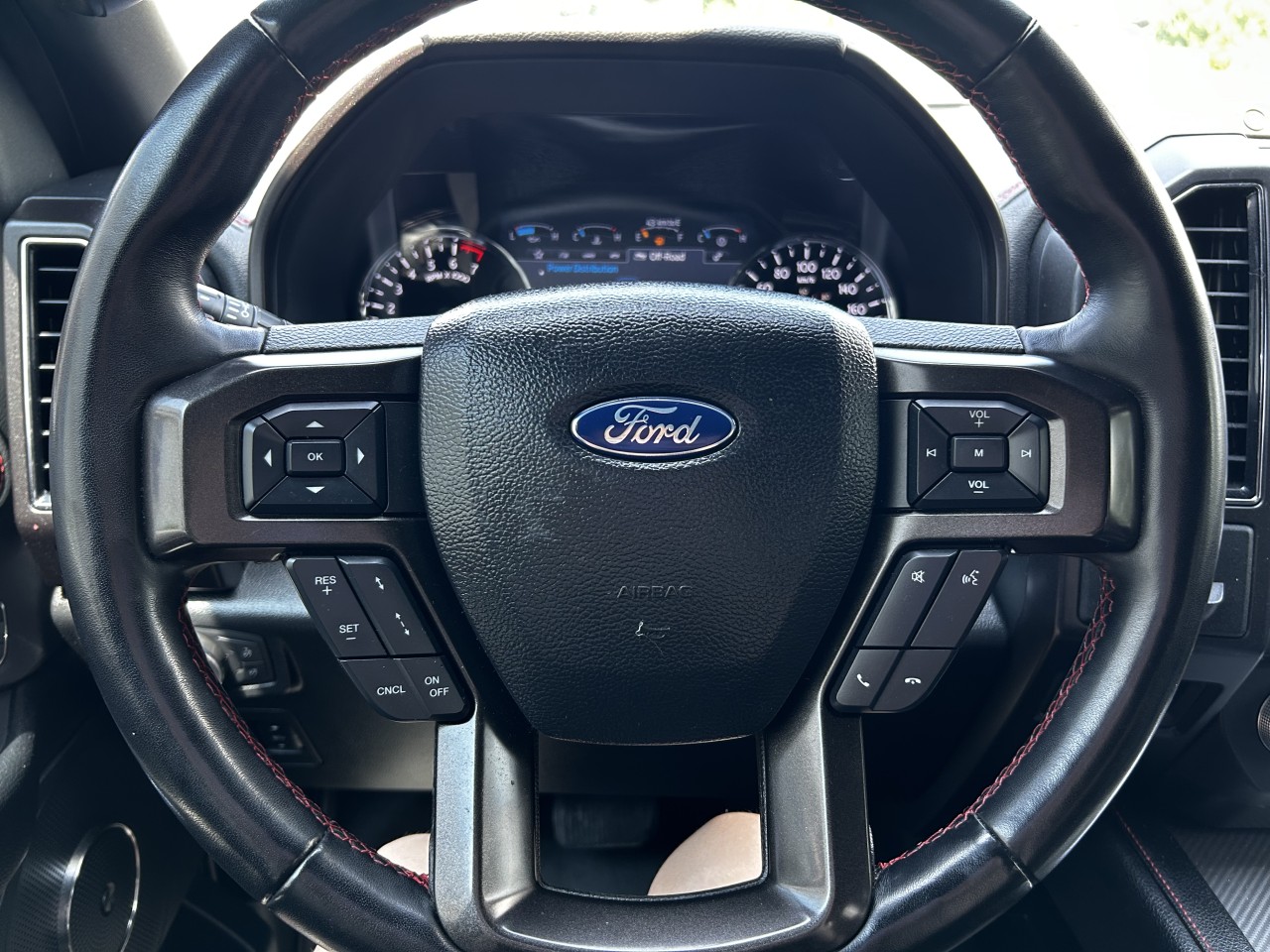 2021 Ford Expedition Limited Main Image