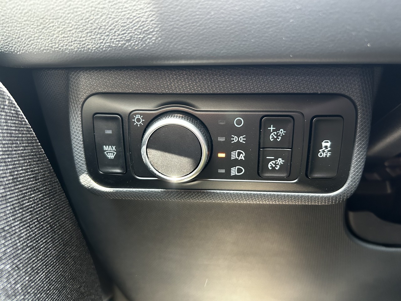 2025 Ford Mustang Mach-E PREMIUM AWD Main Image