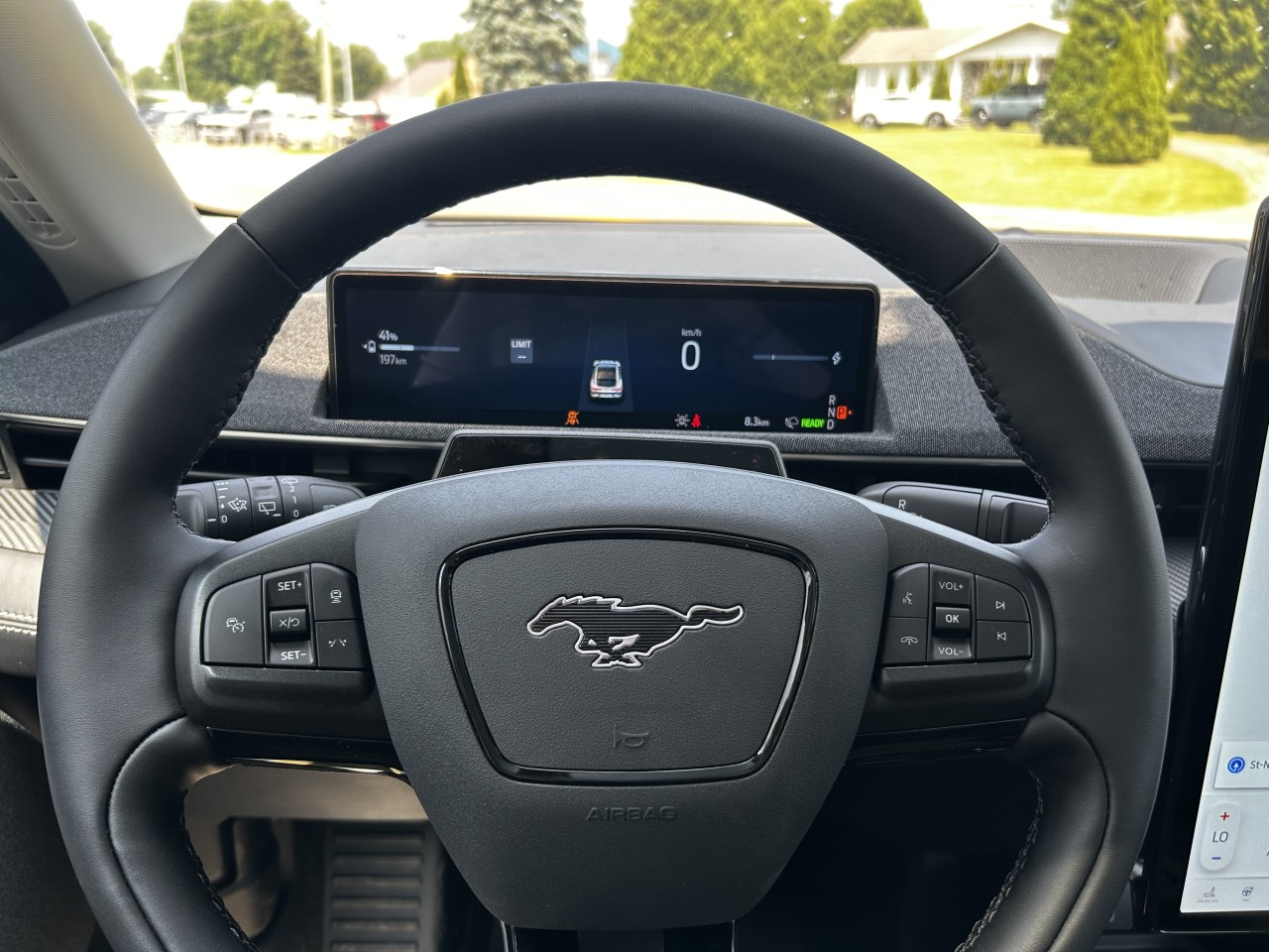 2025 Ford Mustang Mach-E PREMIUM AWD Main Image