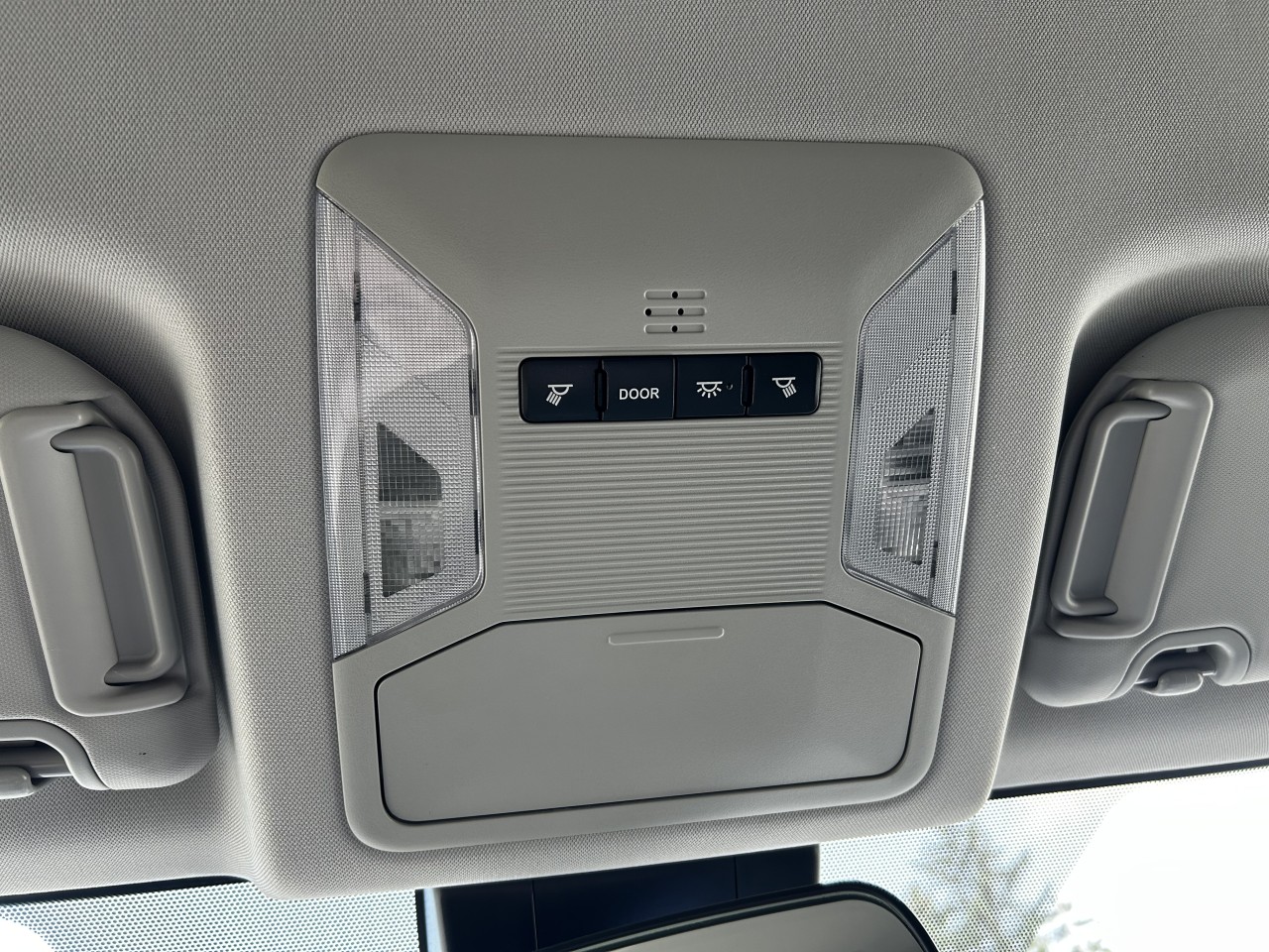 2020 Toyota RAV4 LE Main Image