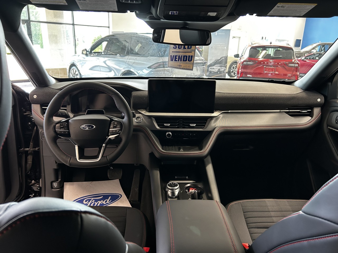 2025 Ford Explorer ST-Line Main Image