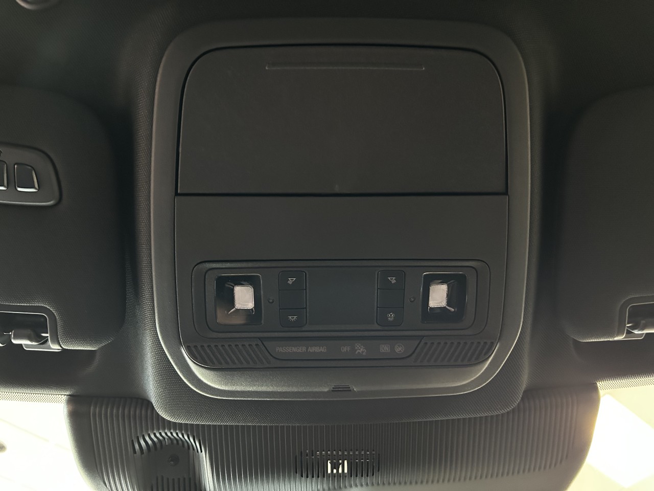 2025 Ford Explorer ST-Line Main Image