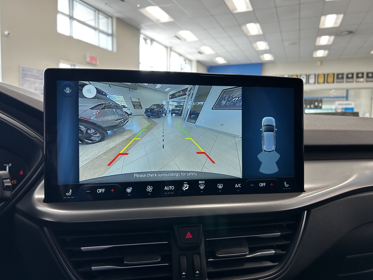 2025 Ford Escape PHEV Main Image