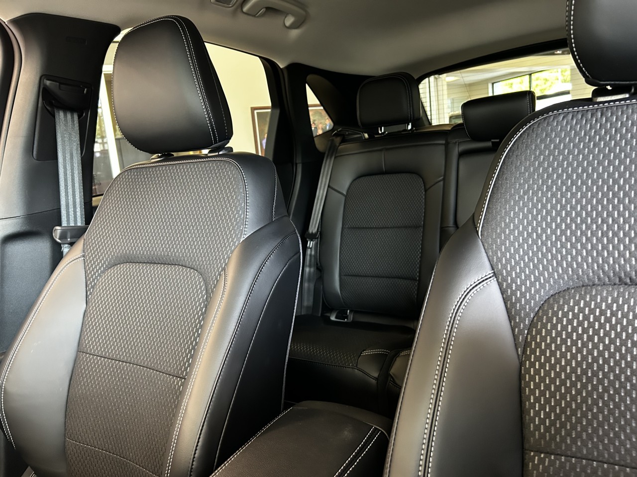 2025 Ford Escape PHEV Main Image