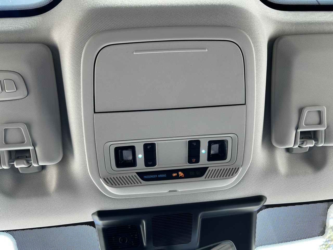2025 Ford Mustang Mach-E PREMIUM AWD Main Image
