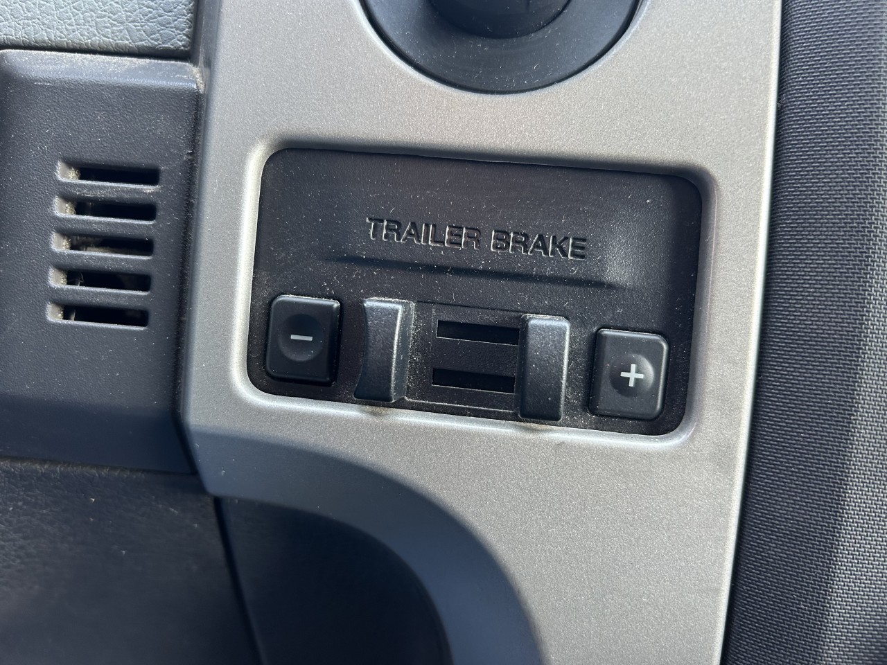 2011 Ford F-150 XLT Main Image