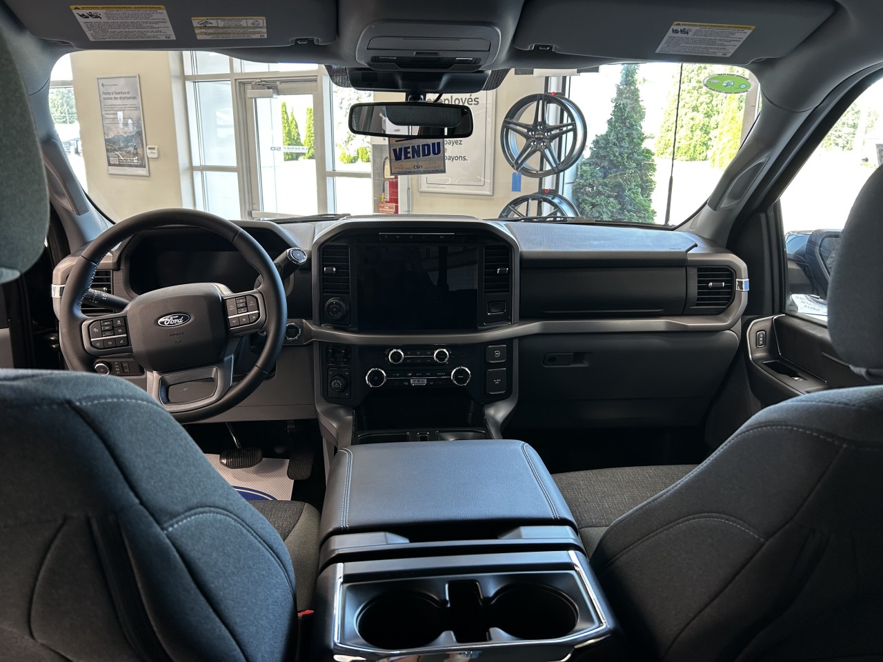 2024 Ford F-150 XLT Main Image