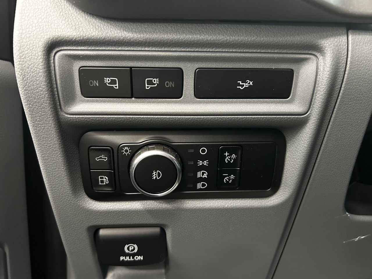 2024 Ford F-150 XLT Main Image