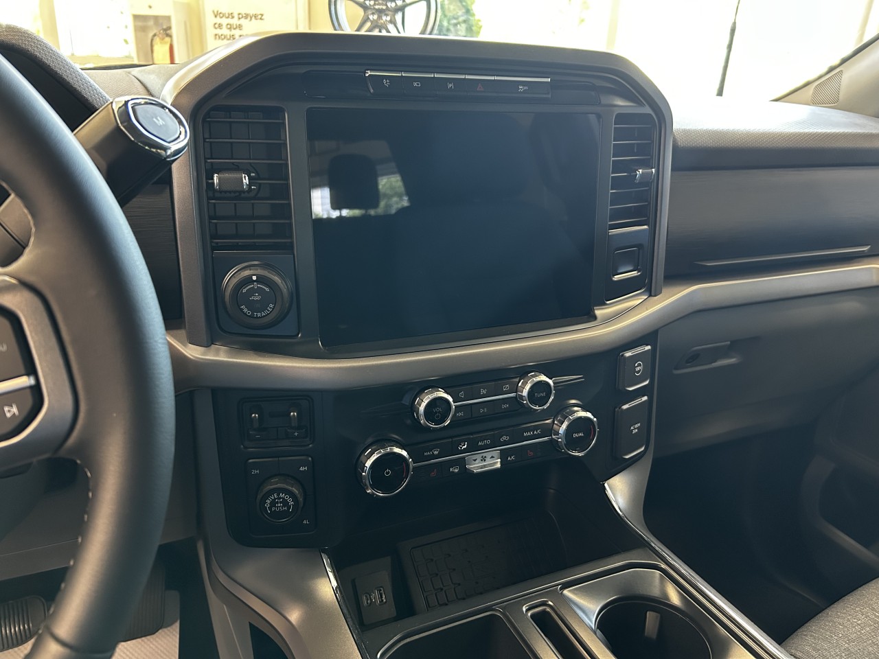 2024 Ford F-150 XLT Main Image