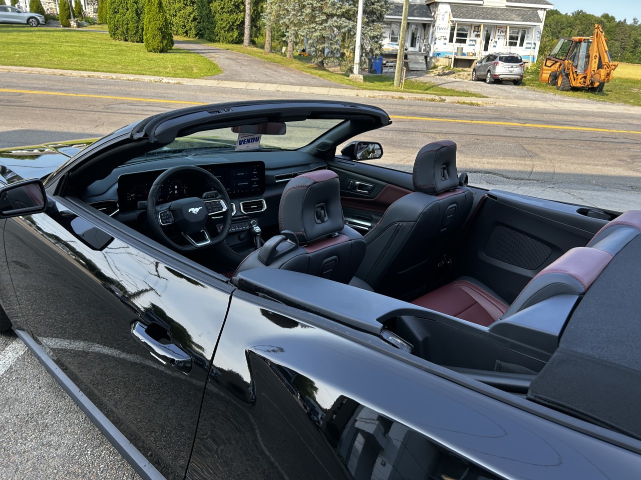 2025 Ford Mustang EcoBoost Main Image