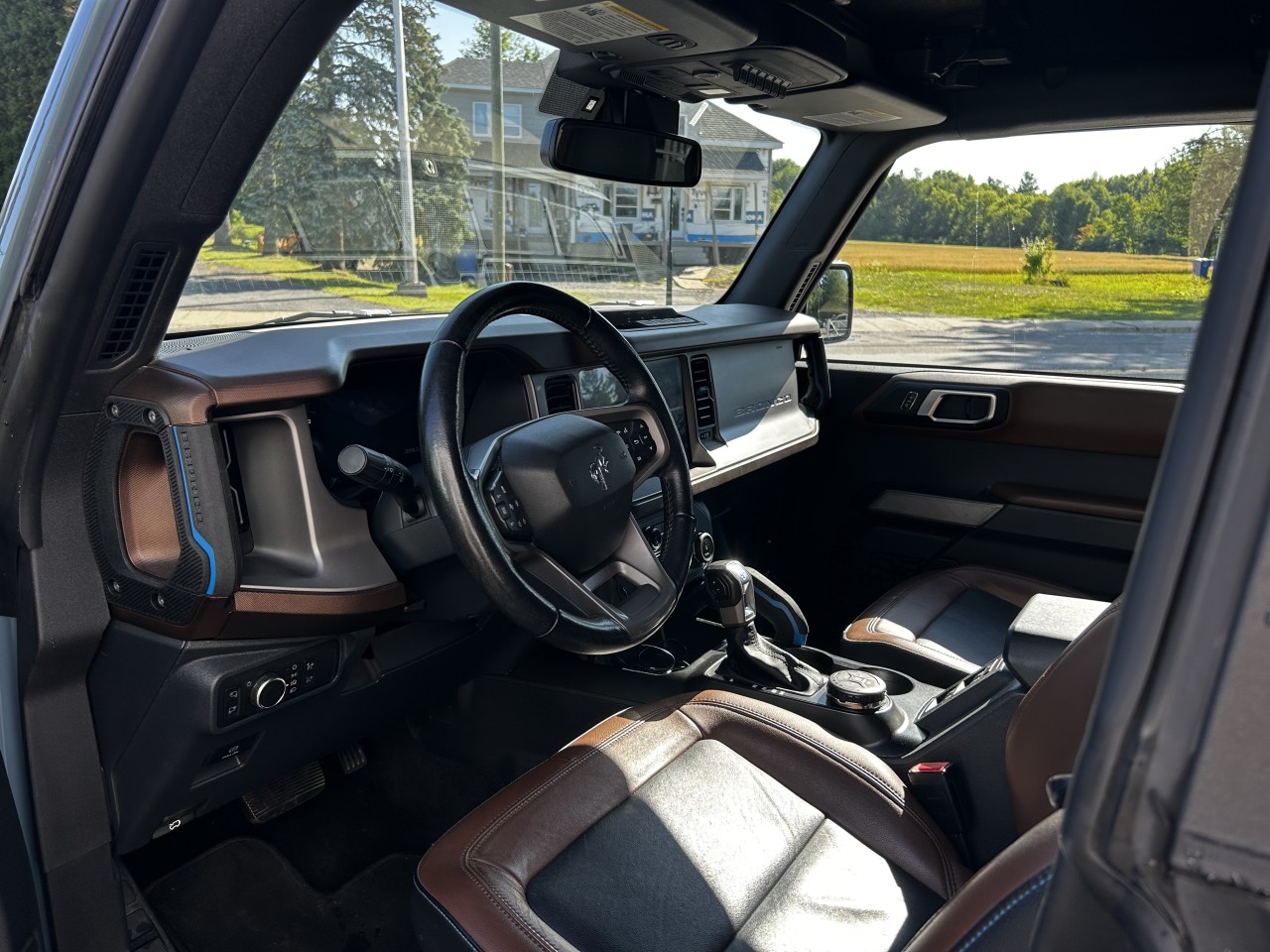 2022 Ford Bronco Outer Banks Main Image