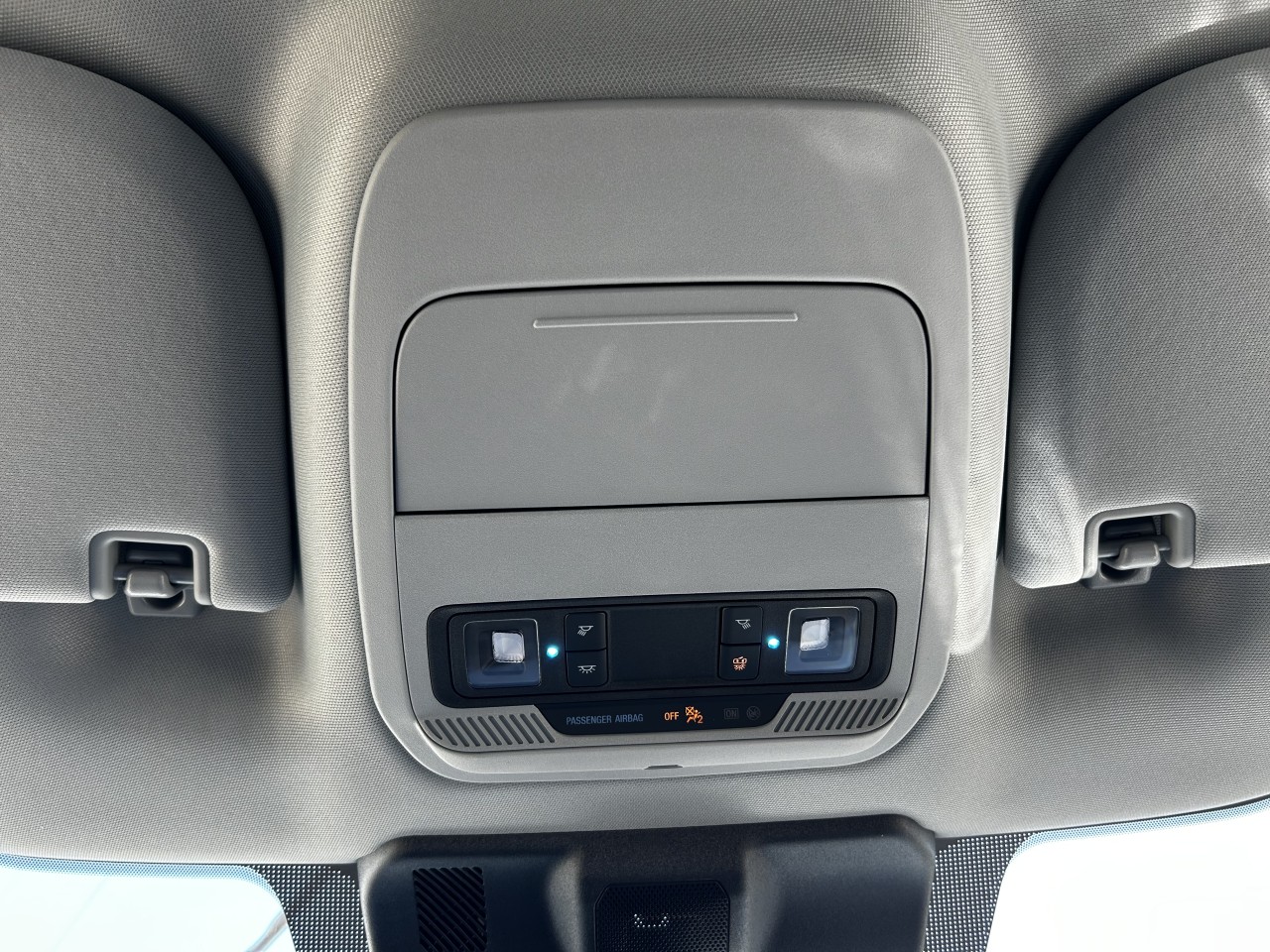 2024 Ford F-150 Lightning XLT Main Image