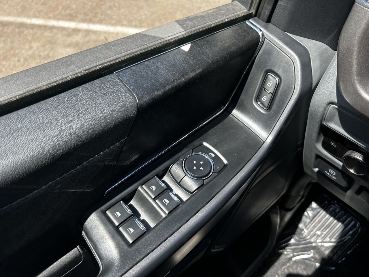 2025 Ford F-150 Lightning XLT Main Image