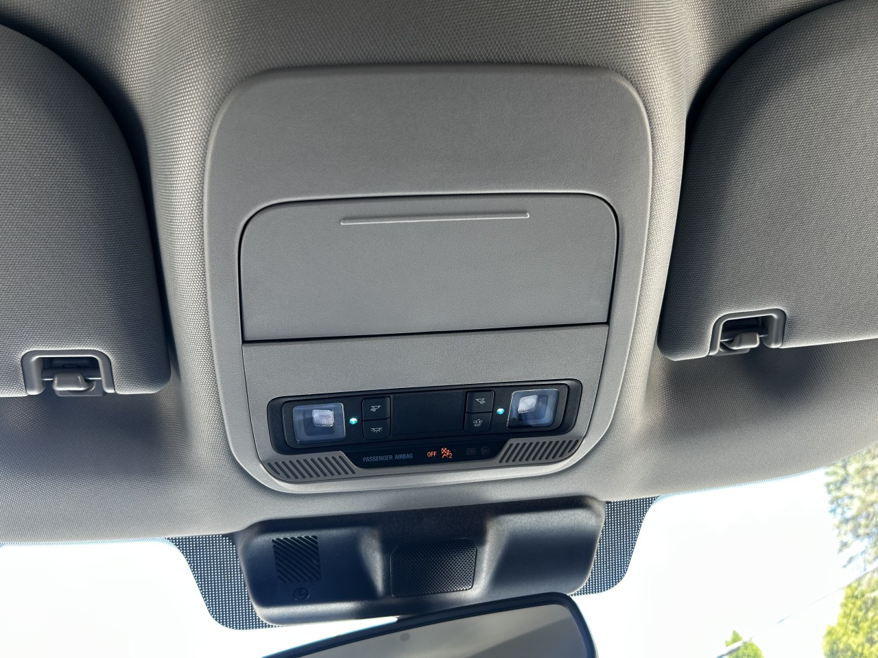 2025 Ford F-150 Lightning XLT Main Image
